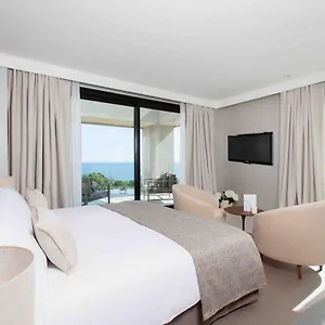 https://the-oasis-by-don-carlos-resort.1costadelsol.com